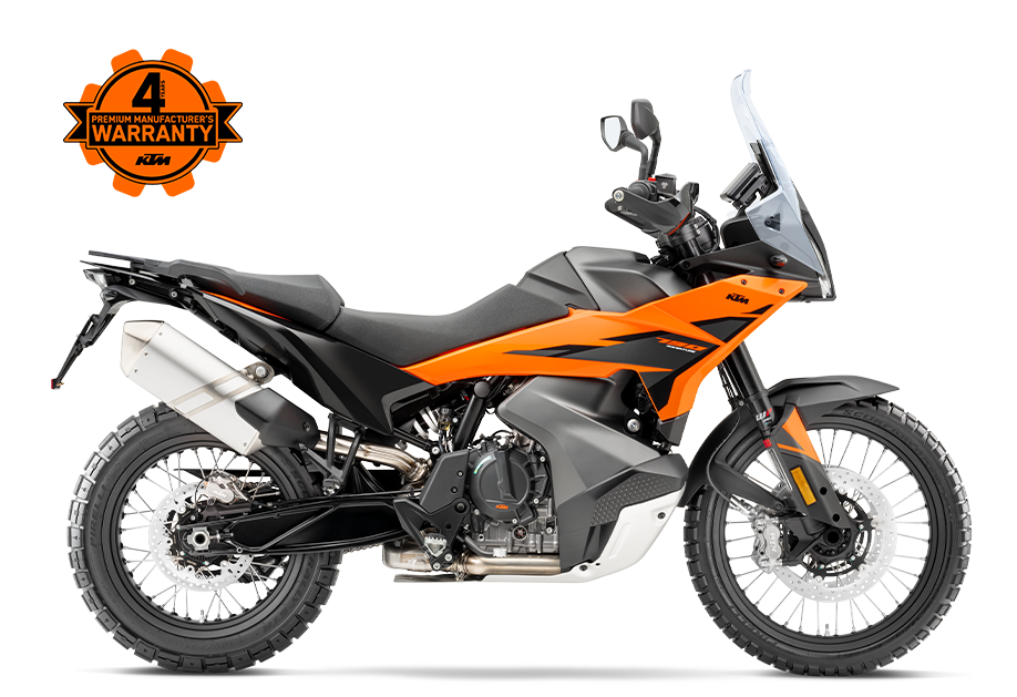 PHO_BIKE_90_RE_KTM-travel-790-adventure-2025-studio-image-right-side-view_#SALL_#AEPI_#V1